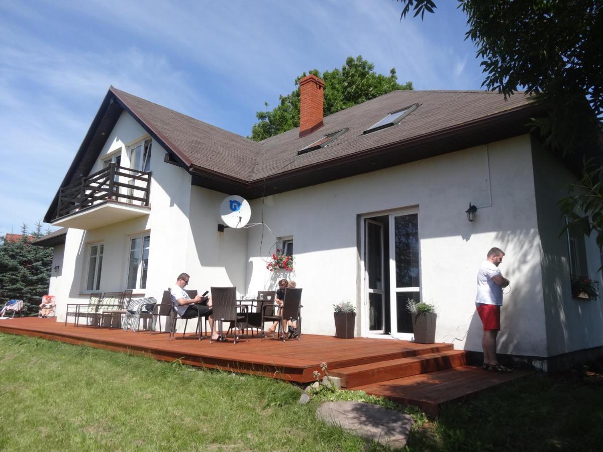Dworek Debina - Idealny Dla Rodzin I Przyjaciol - Wspolna Sala Do Biesiadowania , Plaza Przyjazna Psom Exterior photo